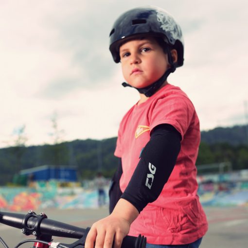 TSG Junior Elbow Sleeve Dermis A könyökvédő - gyerek méret